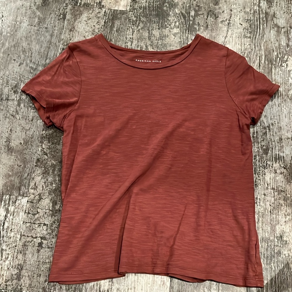 Medium Pink American Eagle Tshirt